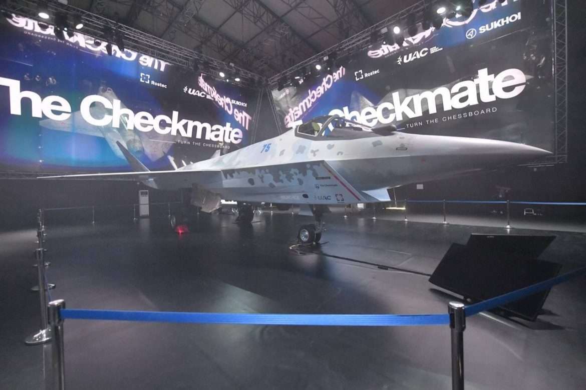 الطائرة-Su-75 Checkmate