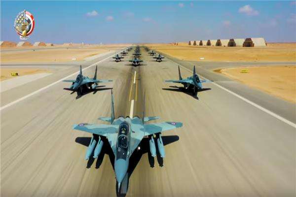 فوربس..بعد إحتمال حصول مصر على طائرات F-15..هل ستمنح مصر أوكرانيا ...